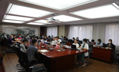 其主要性不会由于中的比沉下降而弱化